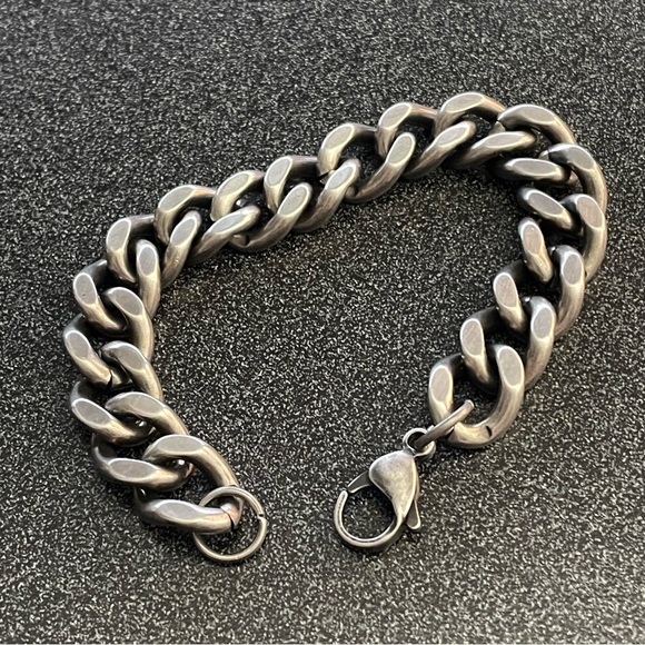 Stainless Steel Bracelet 11mm Cuban Curb Link Heavy Dark Gray - Picture 4 of 10